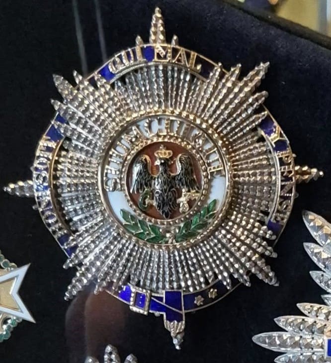 Breast star of the Black Eagle order combined with the Order of the Garter.jpg