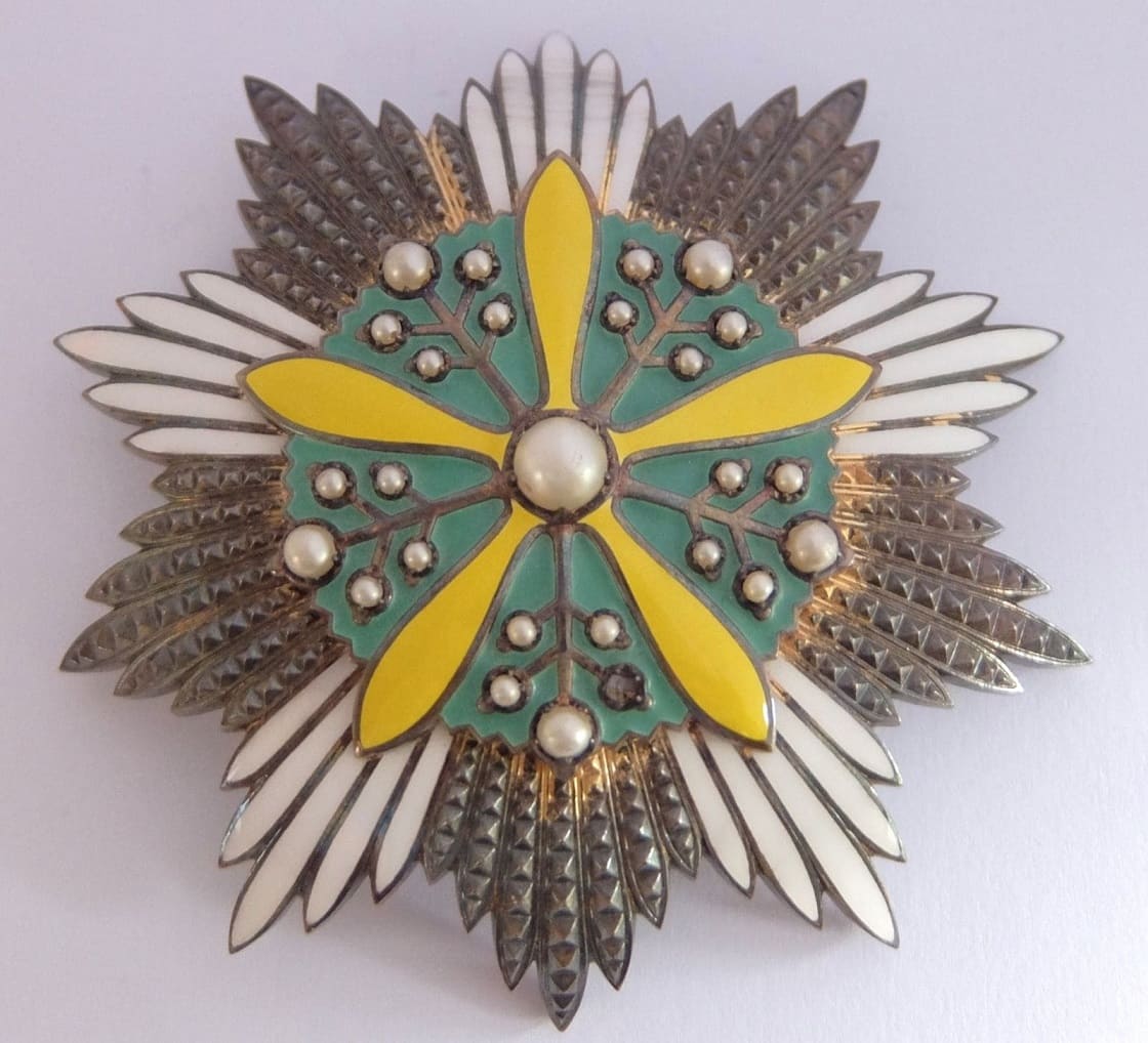Breast star of the Grand Order of the Orchid Blossom made by Osaka Mint.jpg