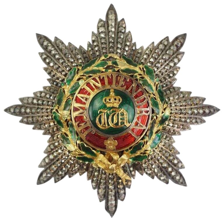 Breast star of the Luxembourgian order of the Oak Crown made by Albert Bacqueville workshop.jpg