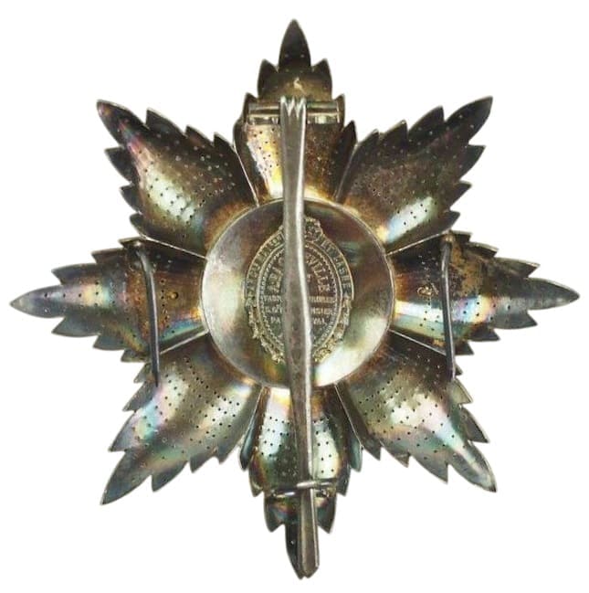 Breast star of  the Luxembourgian order of the Oak Crown made by Albert Bacqueville workshop.jpg
