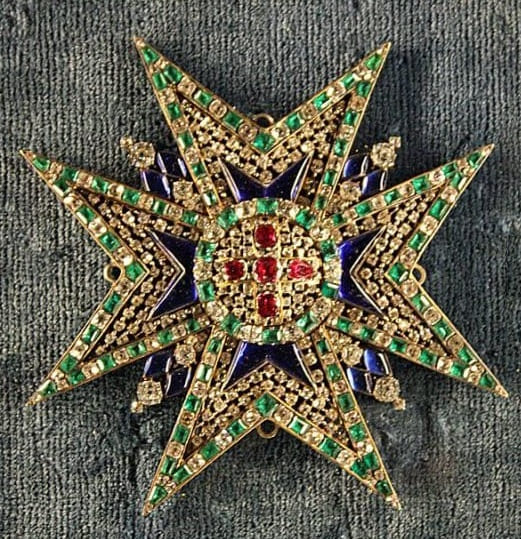 Breast star of the Order of St. George.jpg