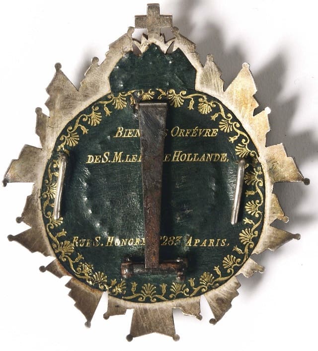 Breast star  of the Portugal order of Christ.jpg