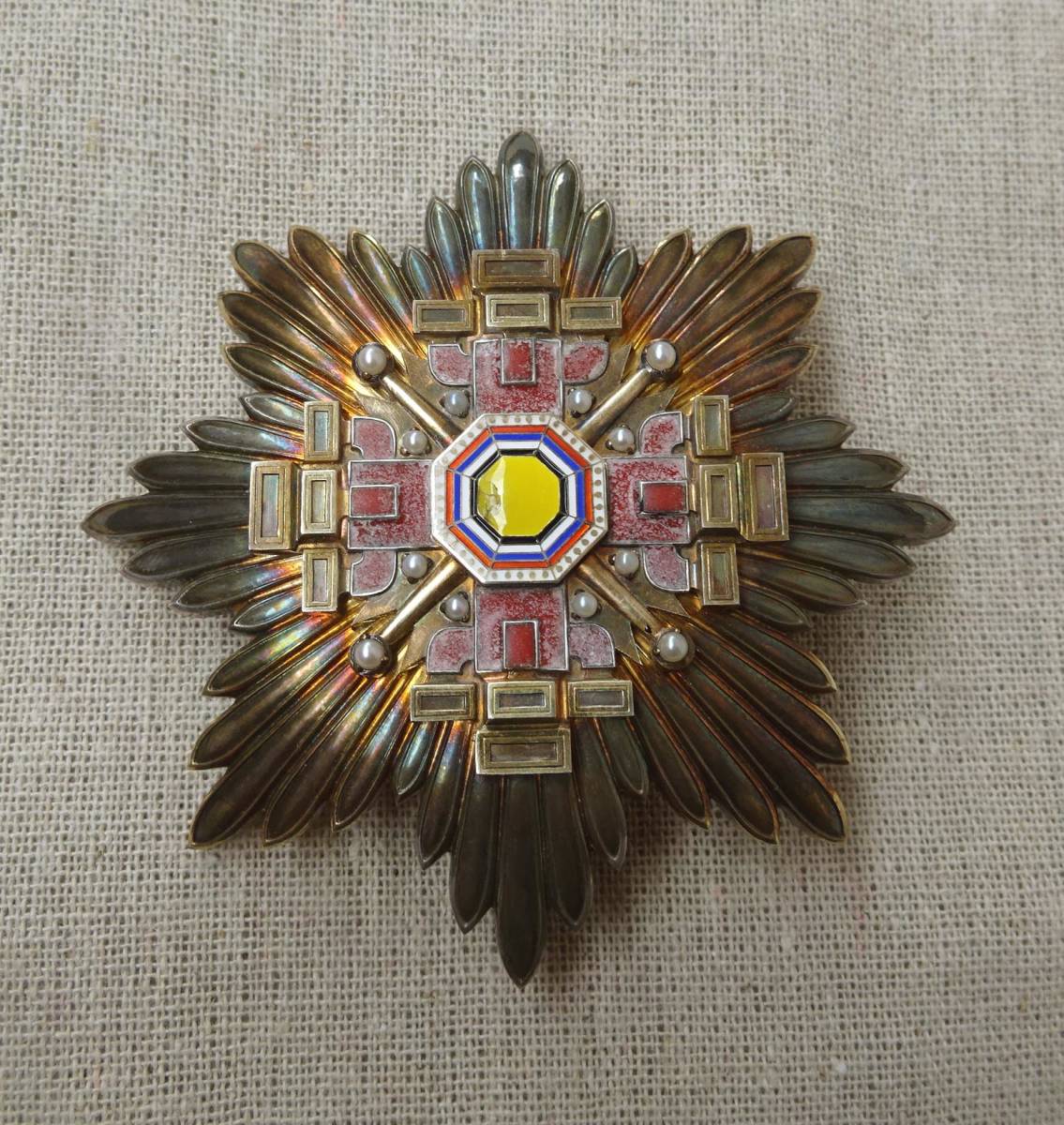 Breast Star Order  of the Pillars of the State.jpg