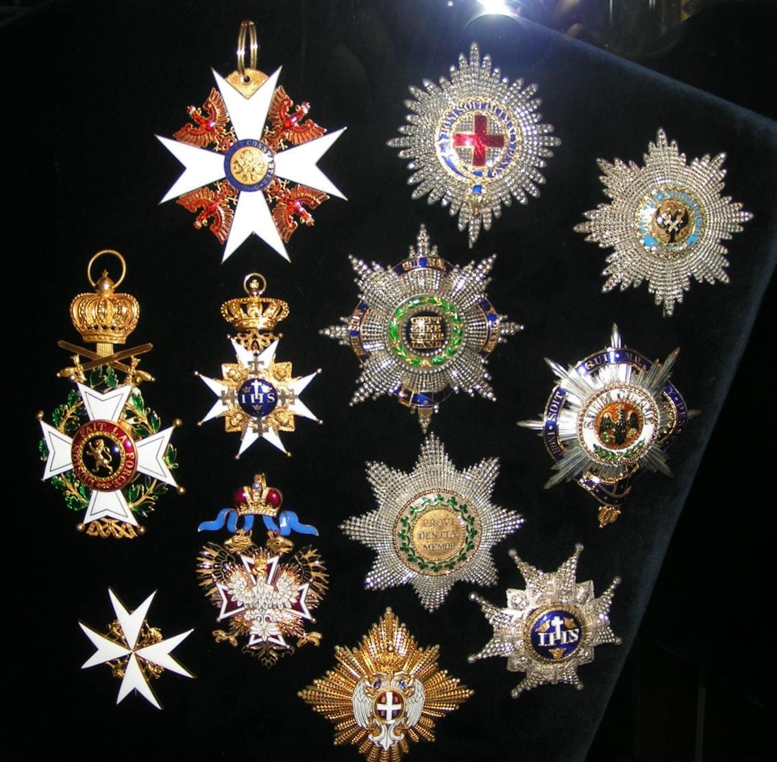 Breast Stars of German Orders combined with the Order of the Garter.jpg