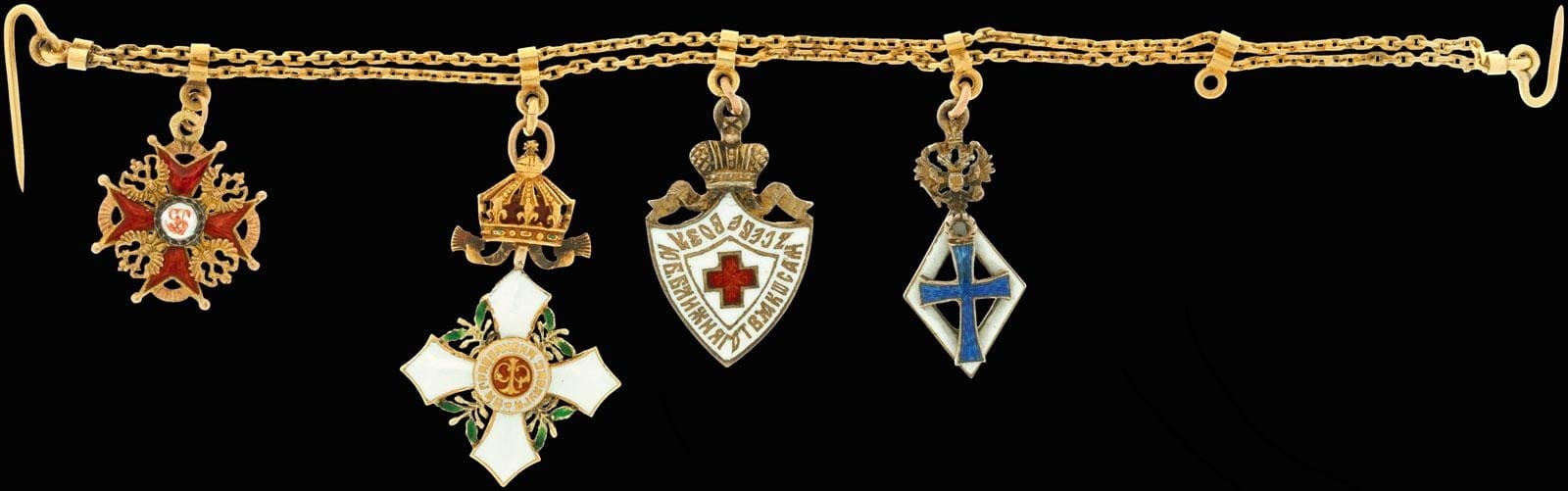 chain of miniatures.jpg