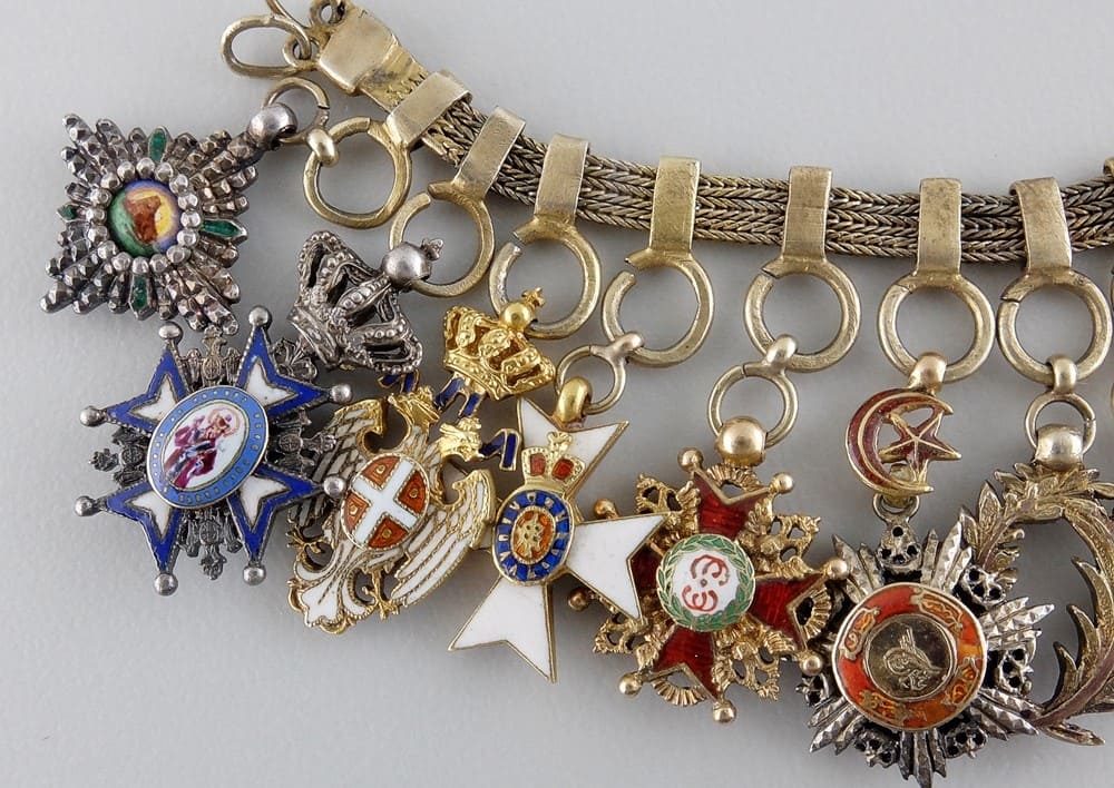Chain of Miniatures  with Order of Lion and Sun.jpg