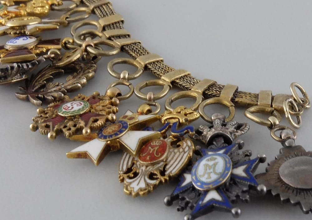 Chain of Miniatures  with  Order of Lion and Sun.jpg