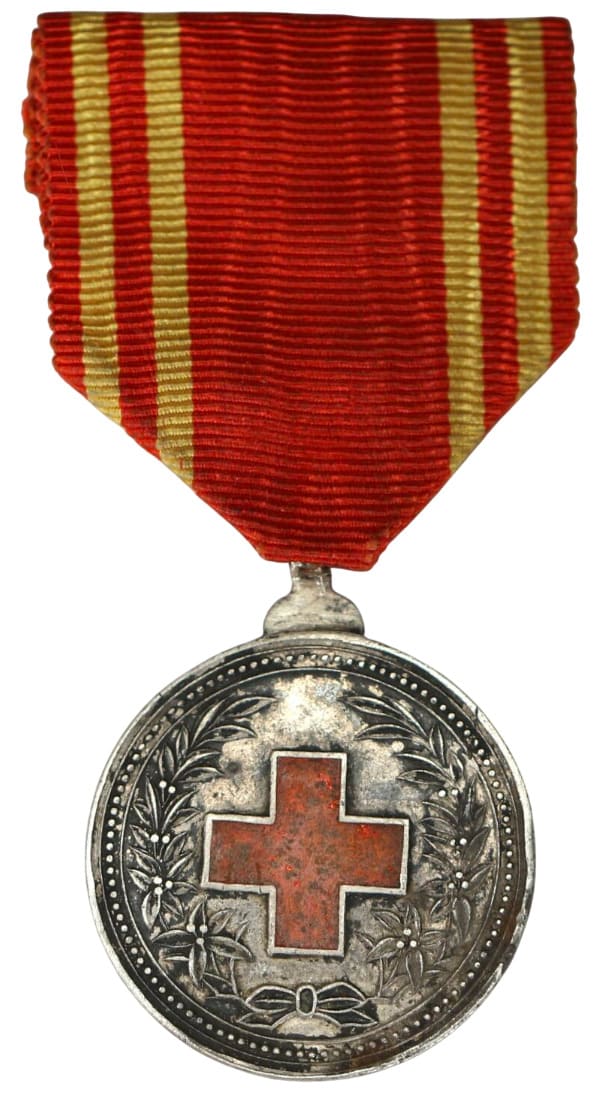 Chinese Red Cross Society Regular Member's Medal.jpg