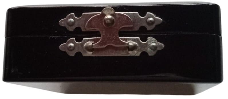 Clasp.jpg