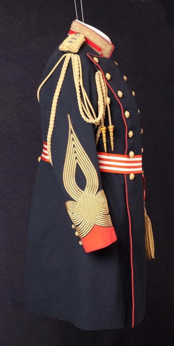 Colonel Onodera  Makoto full dress uniform.jpg