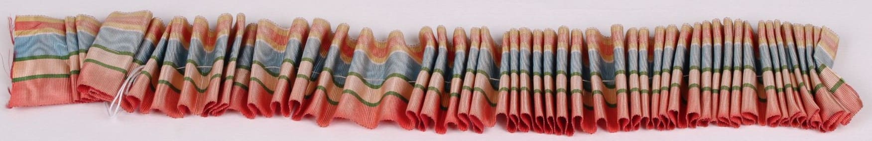 Combined ribbon for the miniatures.jpg