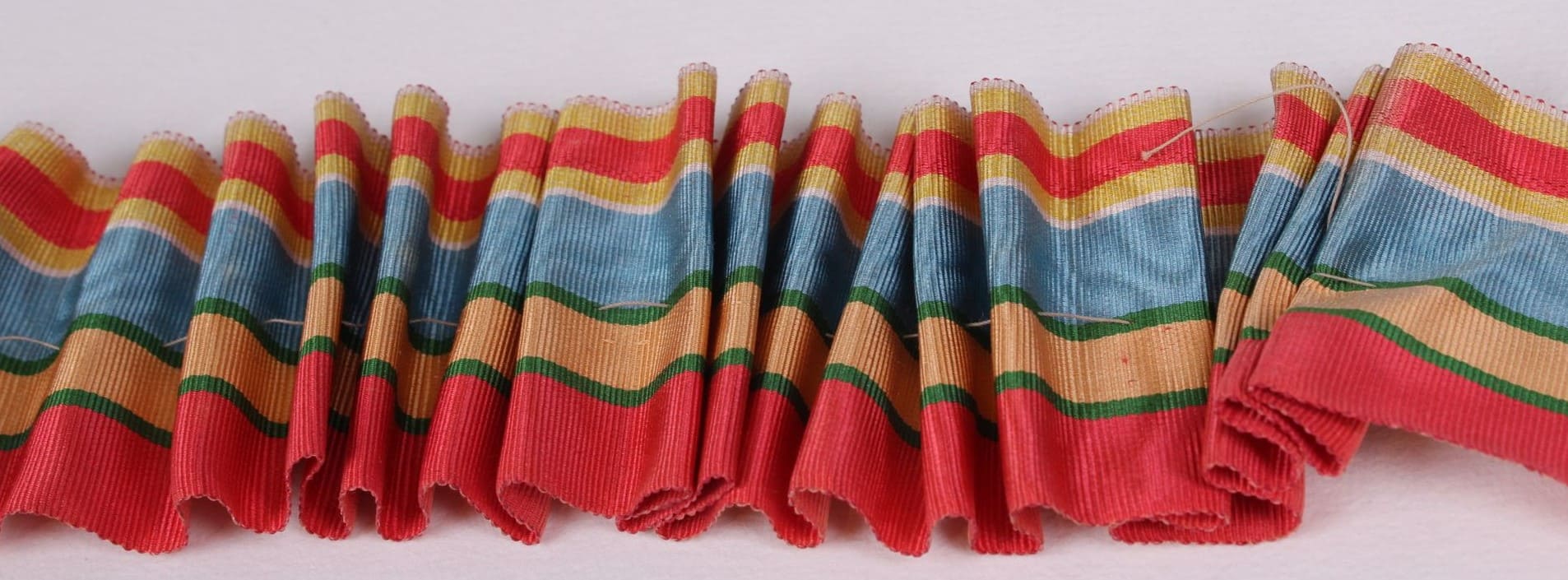 Combined  ribbon for the miniatures.jpg