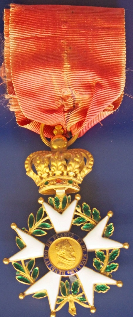 Commander's Cross of the Order of the French Legion of Honor awarded to Goethe by King Louis XVIII in 1818.jpg