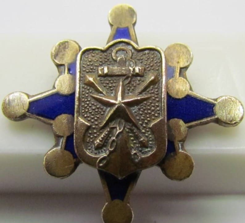 Continuous  Service Badge from Kyoto Branch of Imperial Military Reservist Association.jpg
