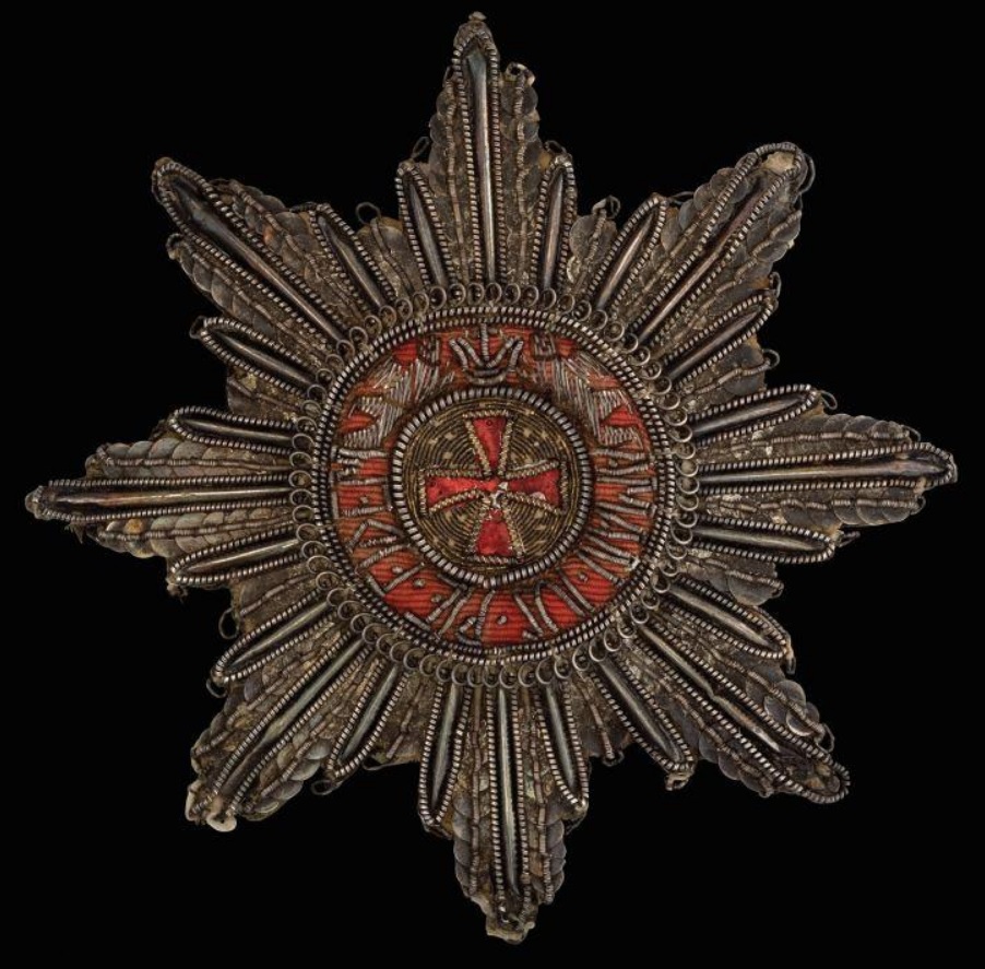 Converted embroidered breast star of the Order of Saint Anna.jpg