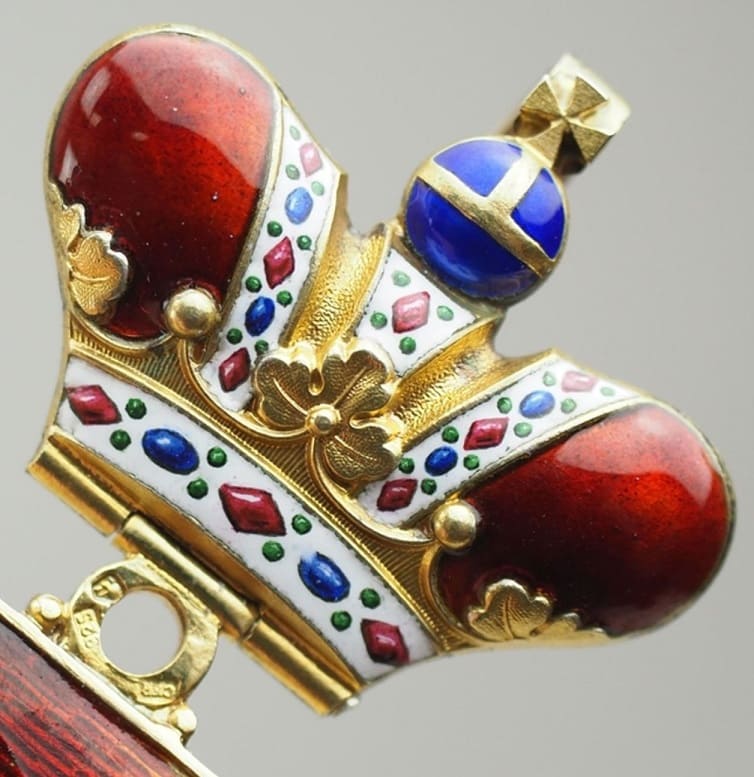 Crown.jpg