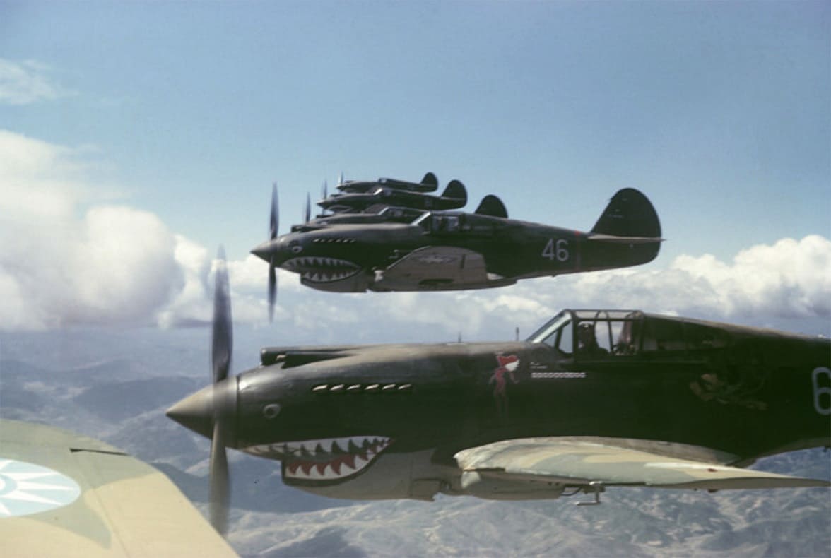 Curtiss-Hawk-81A2-23FG3PS-White-68-Charles-Older-China-1942-03.jpg