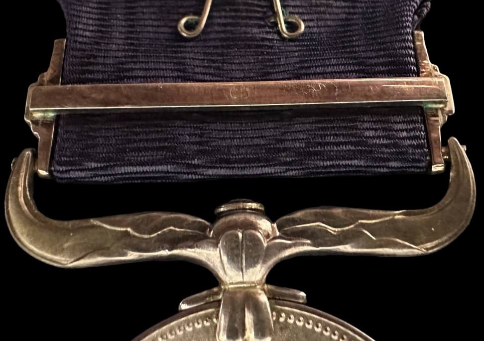 Dark  Blue Ribbon Medal 1981.jpg