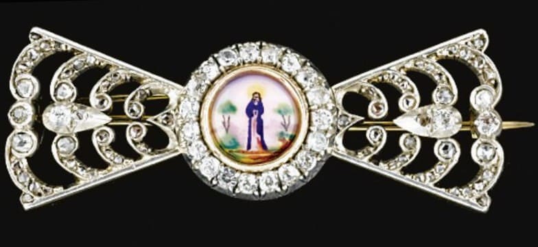 Diamond brooch made out of Order of St. Anna with diamonds.jpg