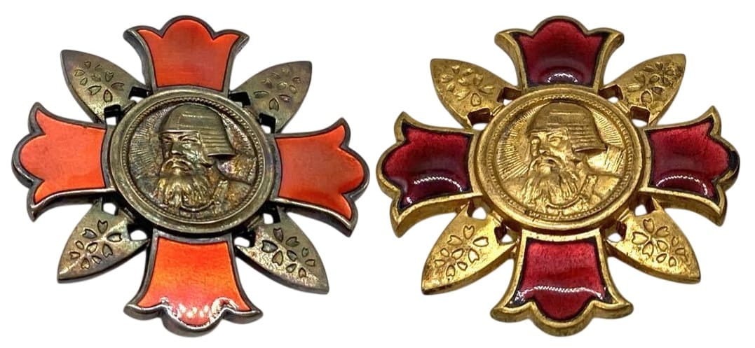 Early and  late type A badges back to back.jpg
