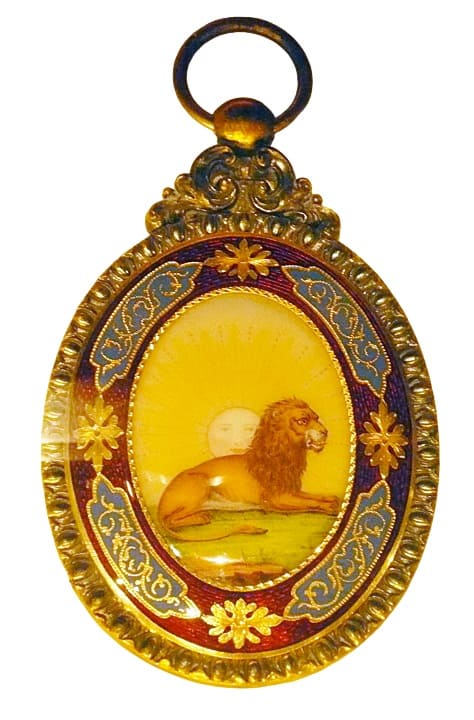 Early Medallion-shaped Order of the Lion and Sun.jpg