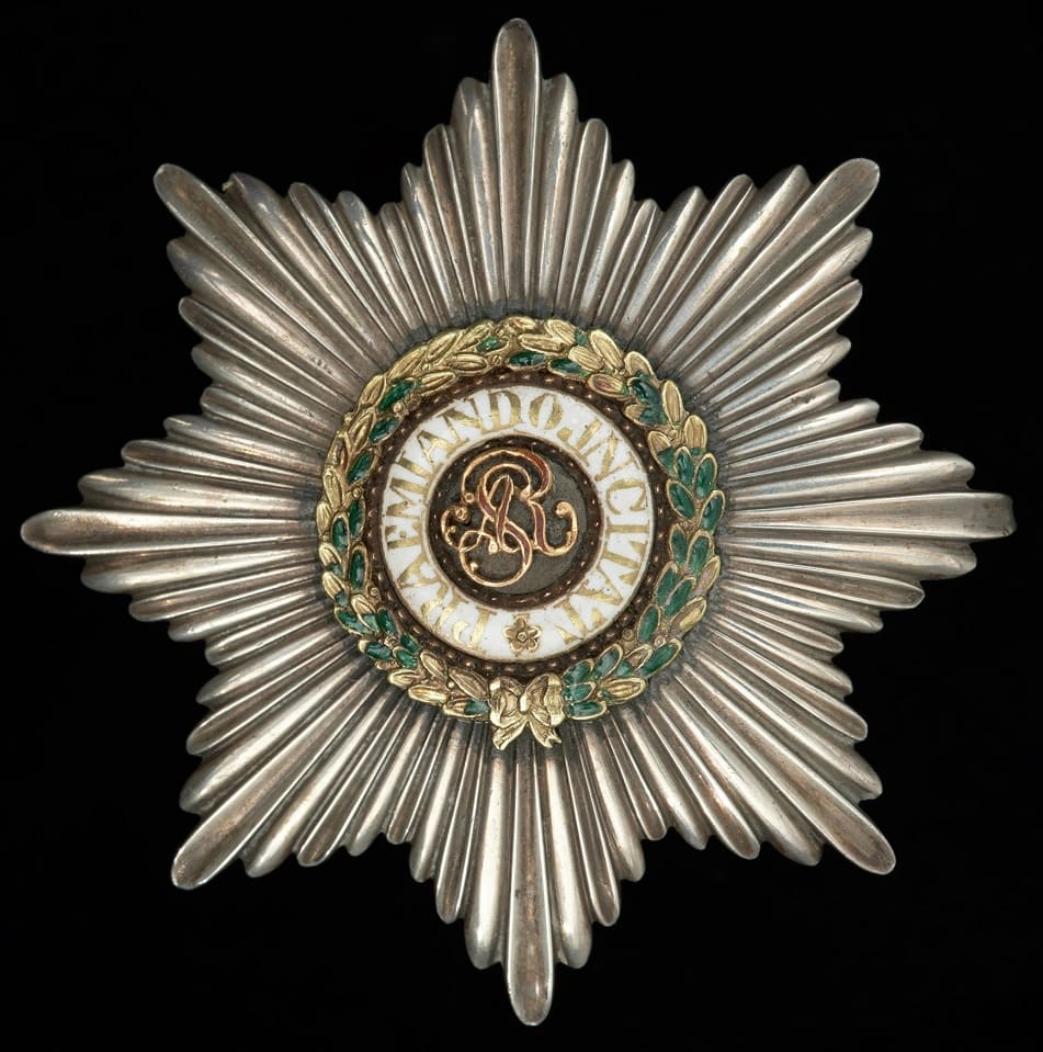 Early (type 1815-1831) Metal Breast Star of the Order of Saint Stanislaus.jpg