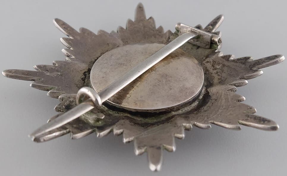 Early (type 1815-1831) Silver Breast Star of the Order of  Saint Stanislaus.jpg