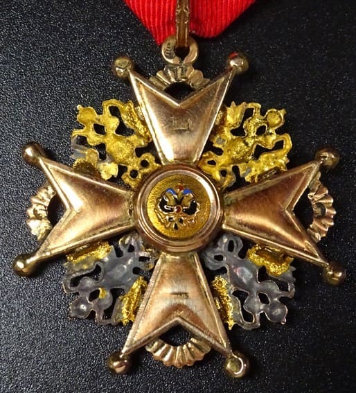 Eduard-made 3rd  class St.Stanislaus order for Non-Christians with fake medallions.jpg