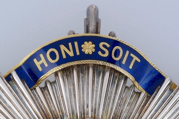 Edward VII’s  Breast Star of St. Andrew Order combined with the Order of the Garter.jpg