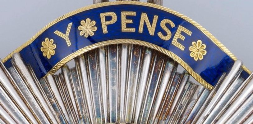 Edward VII’s Breast Star of St. Andrew Order combined with  the Order of the Garter.jpg