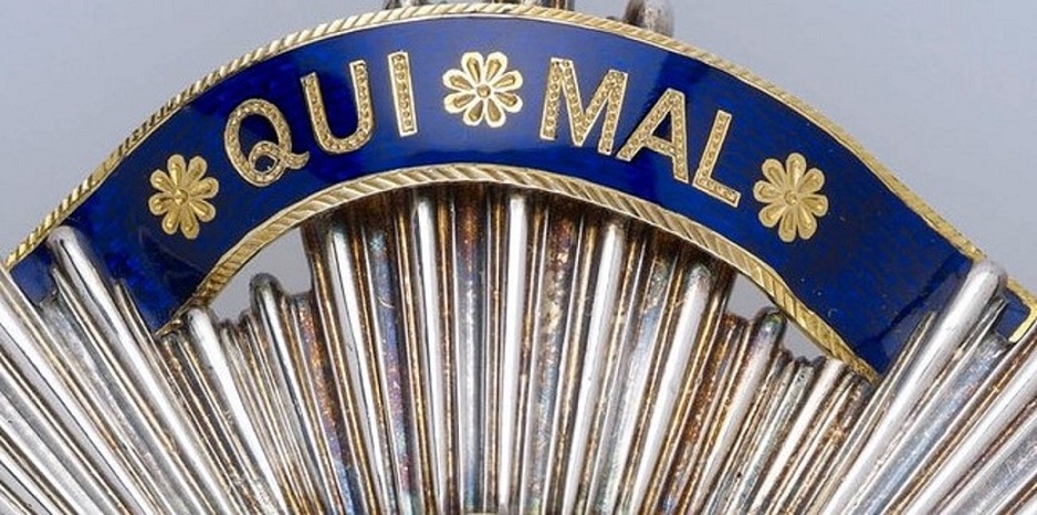 Edward VII’s Breast Star of St. Andrew Order combined with the Order  of the Garter.jpg