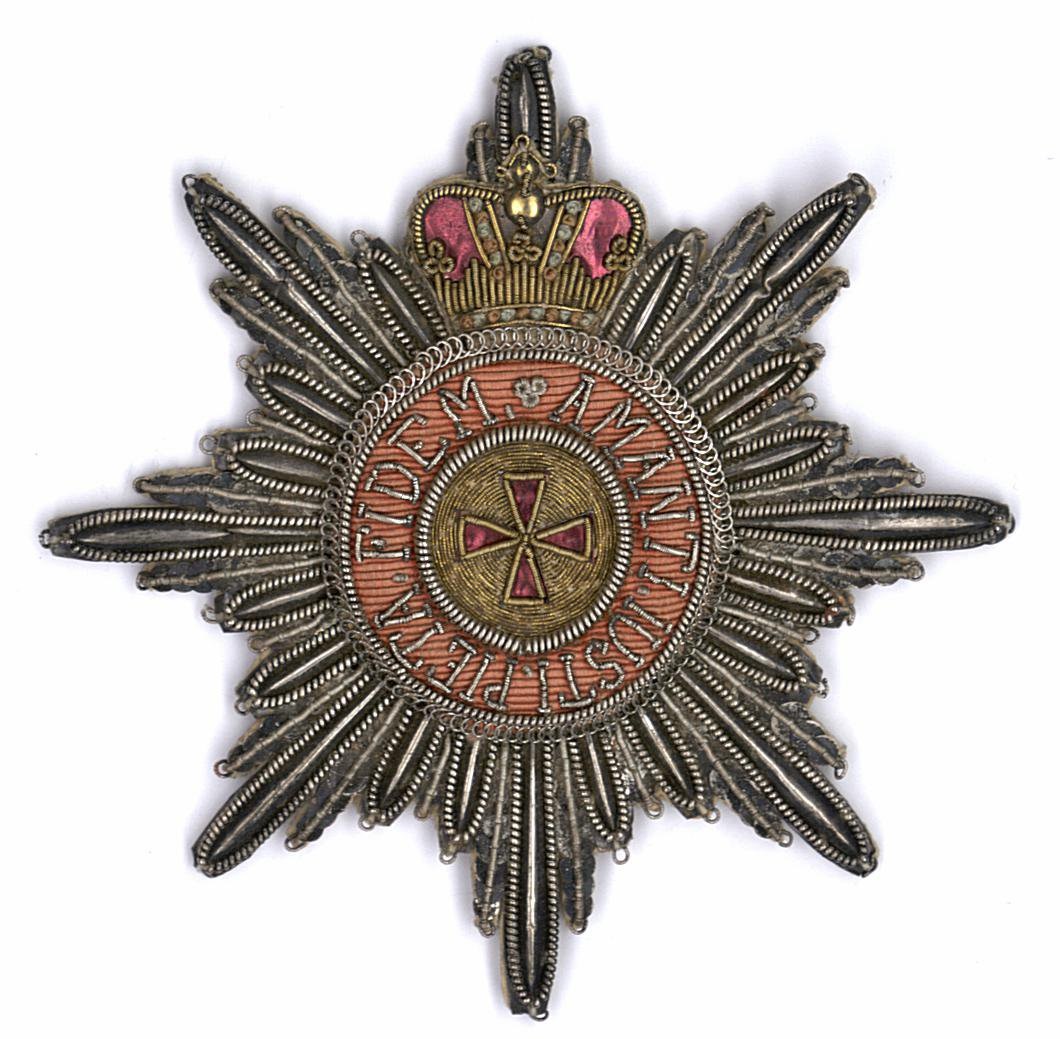Embroidered Breast Star of Saint Anna order with Crown.jpg