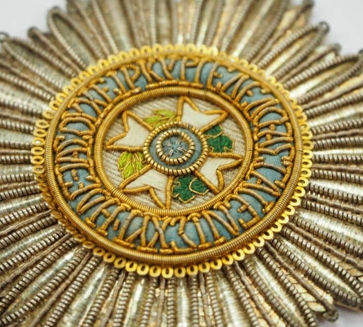 Embroidered breast star of the order of the Redeemer  made by Lemaitre.jpg