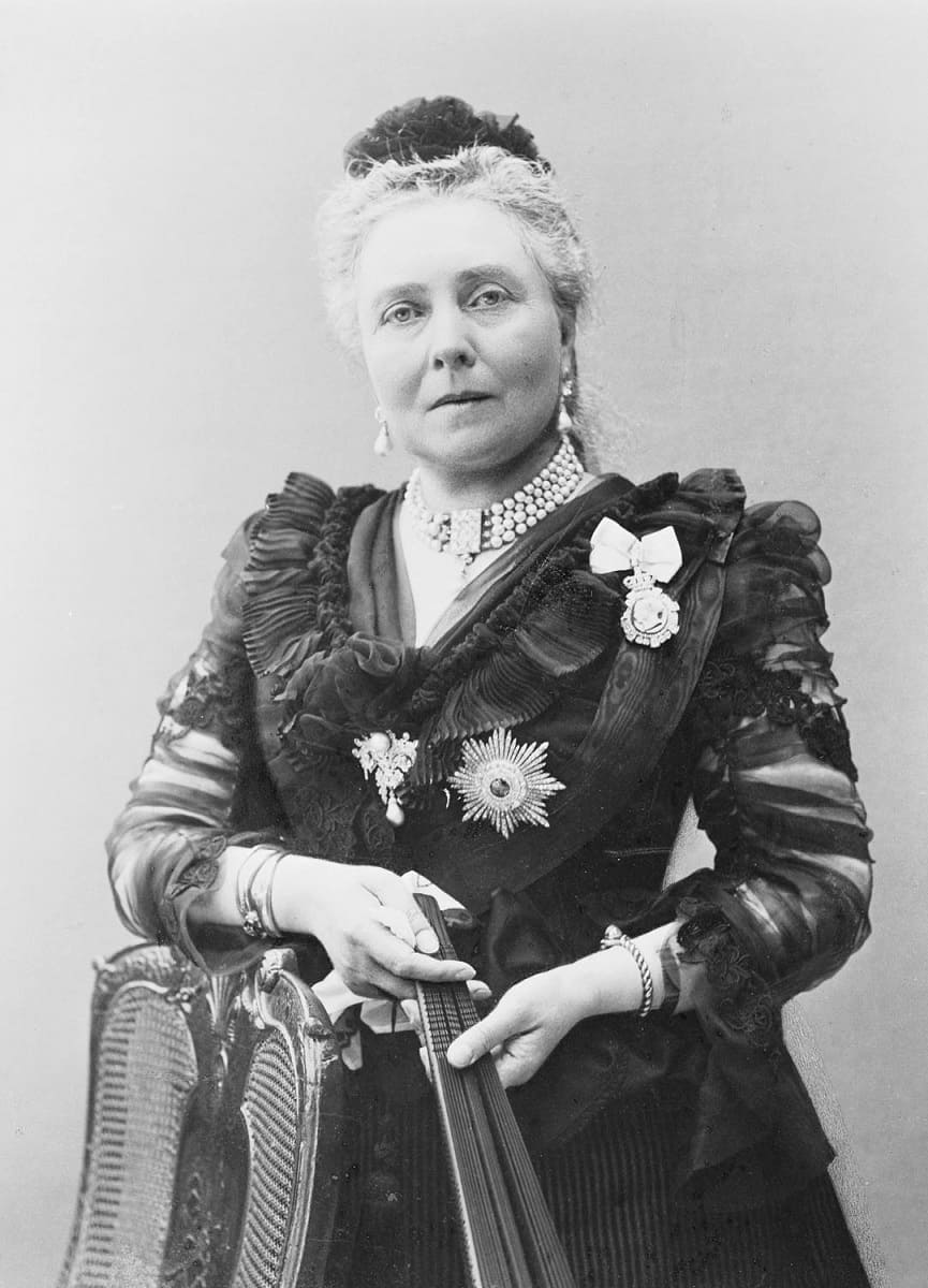 Empress_Viktoria_of_Germany_(1840-1901).jpg