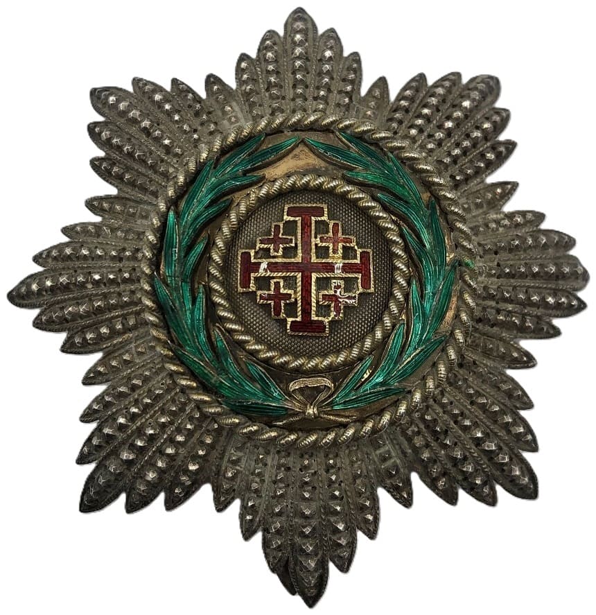 Equestrian Order of the Holy Sepulchre breast star made by Halley.jpg