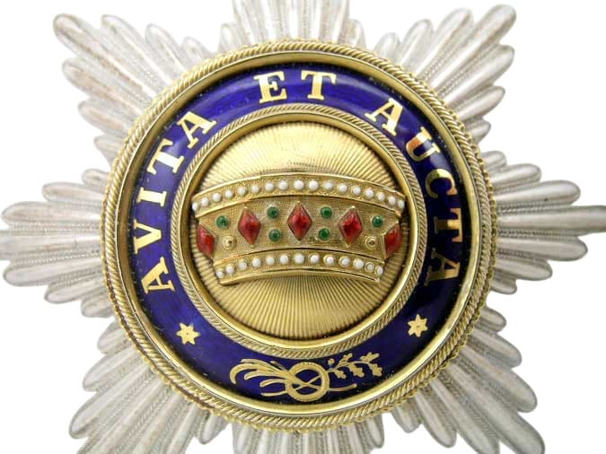 Fake Austria Order of the Iron Crown Breast Star Rothe.jpg