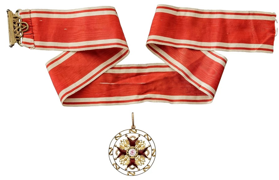 Fake  Badge of an  Official of the Order of  St. Stanislaus.jpg