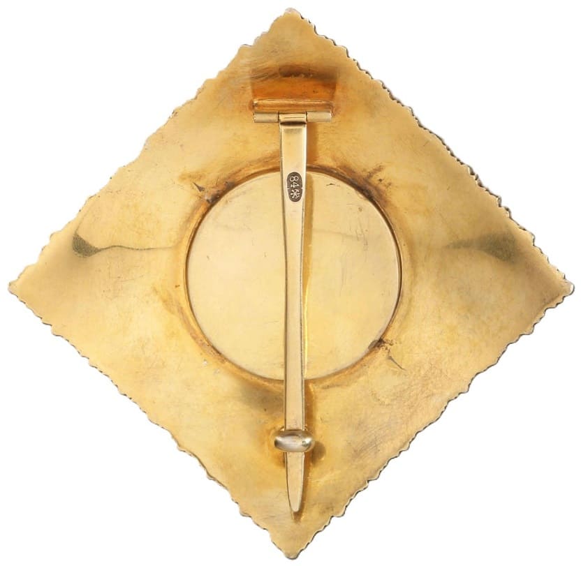 Fake breast star  made by Rothe.jpeg
