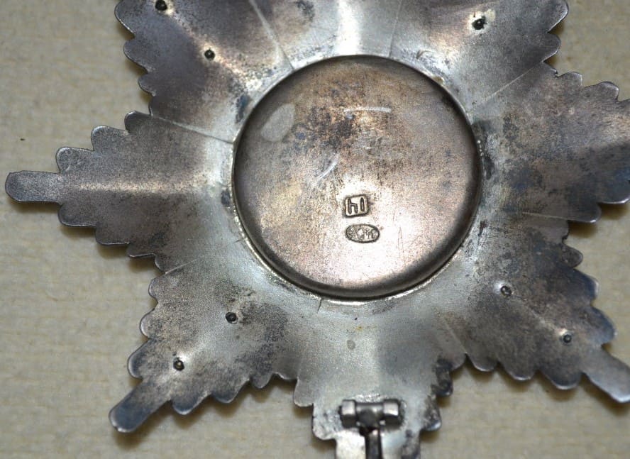 Fake breast star  of St. Alexander Nevsky Order.jpg