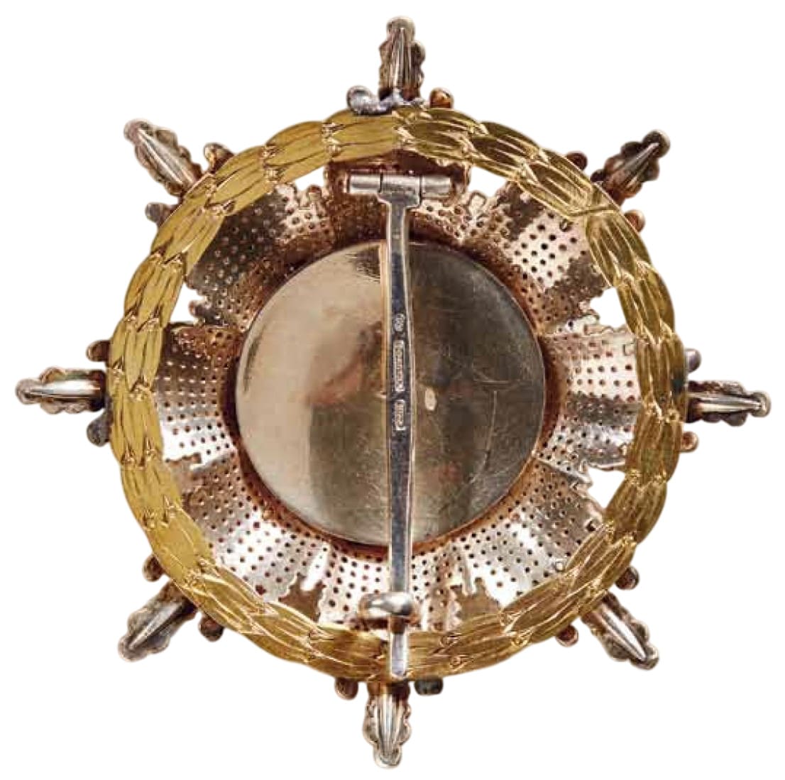 Fake breast star with War  Decoration and Swords.jpg