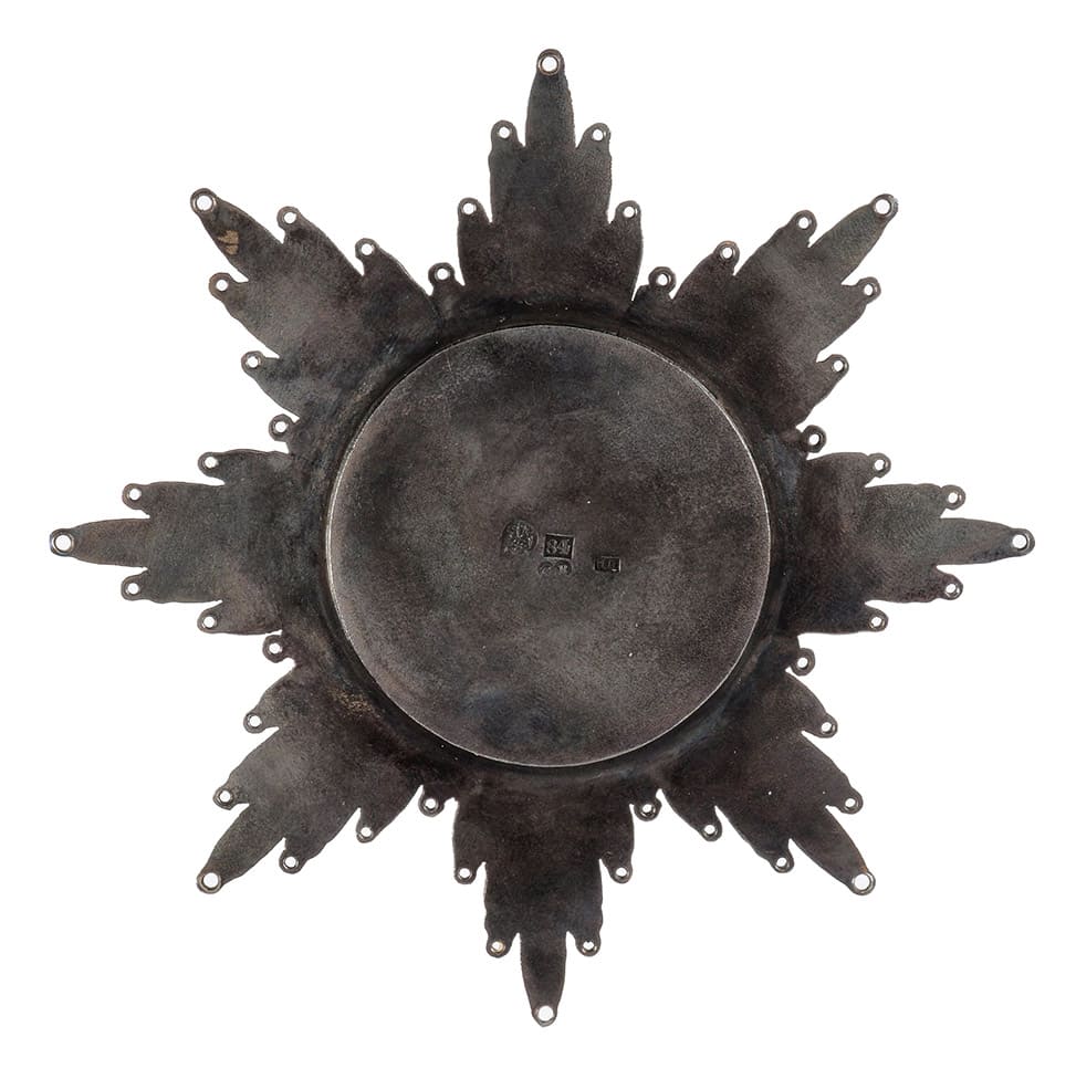 fake early  XIX century breast star of Saint Anna order.jpg