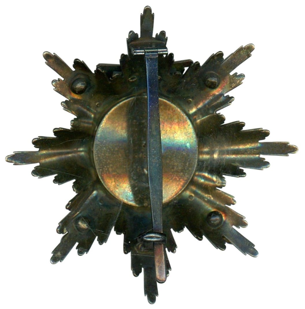 Fake Grand Cross breast star  with swords made by Rothe.jpg