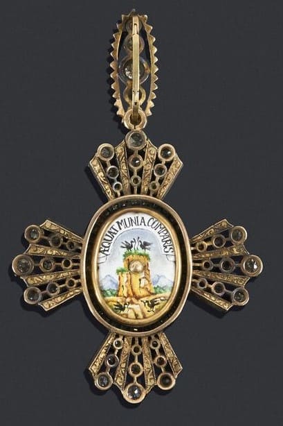 Fake Grand Cross Order of Saint  Catherine.jpg