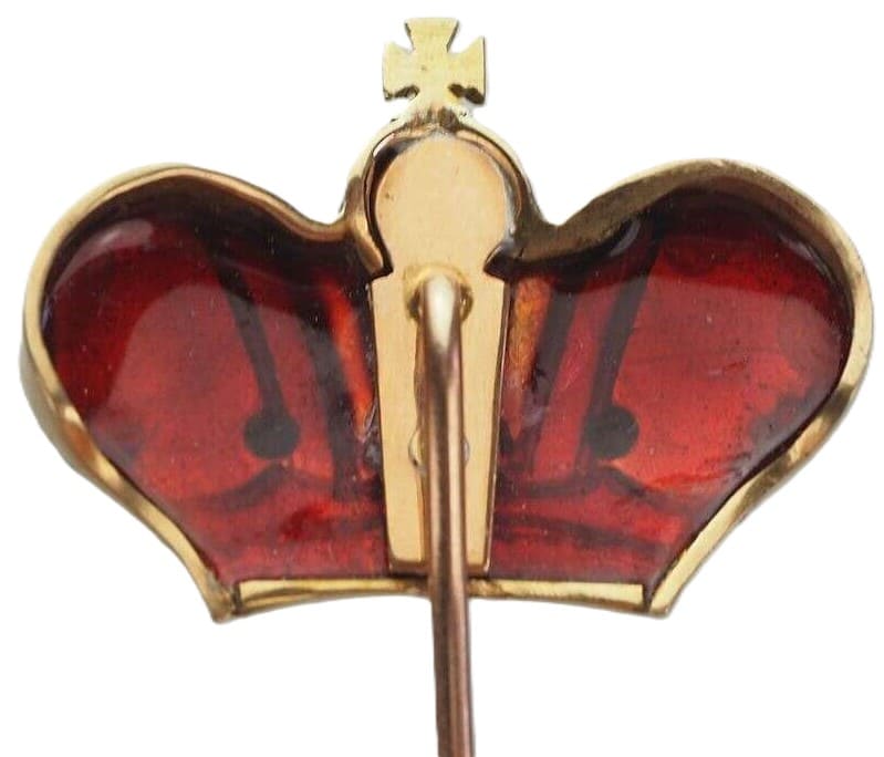 Fake Imperial  Crown Pin.jpeg