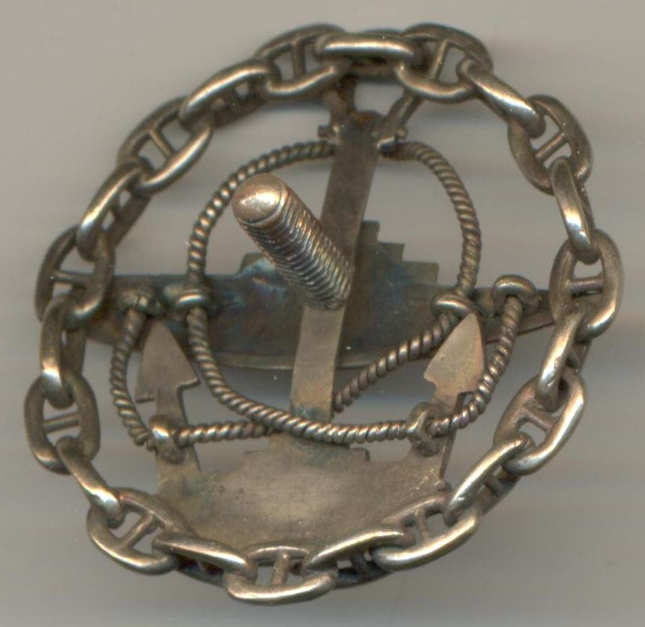 Fake Imperial Russian Navy Officers' Submarine Class Graduation Badge.jpg