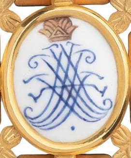 Fake medallion  obverse.jpg