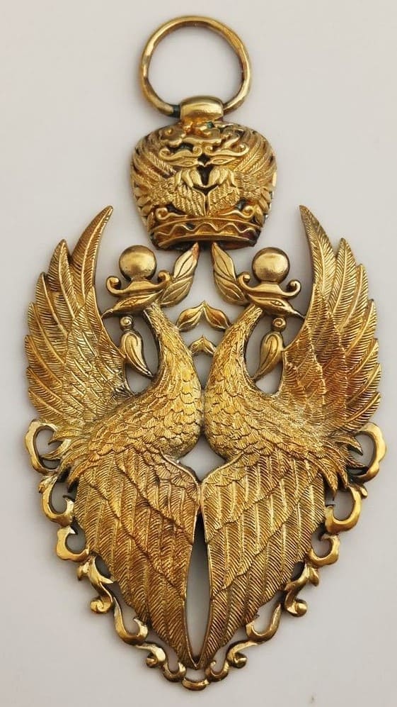 Fake Order of the Auspicious Phoenix.jpg