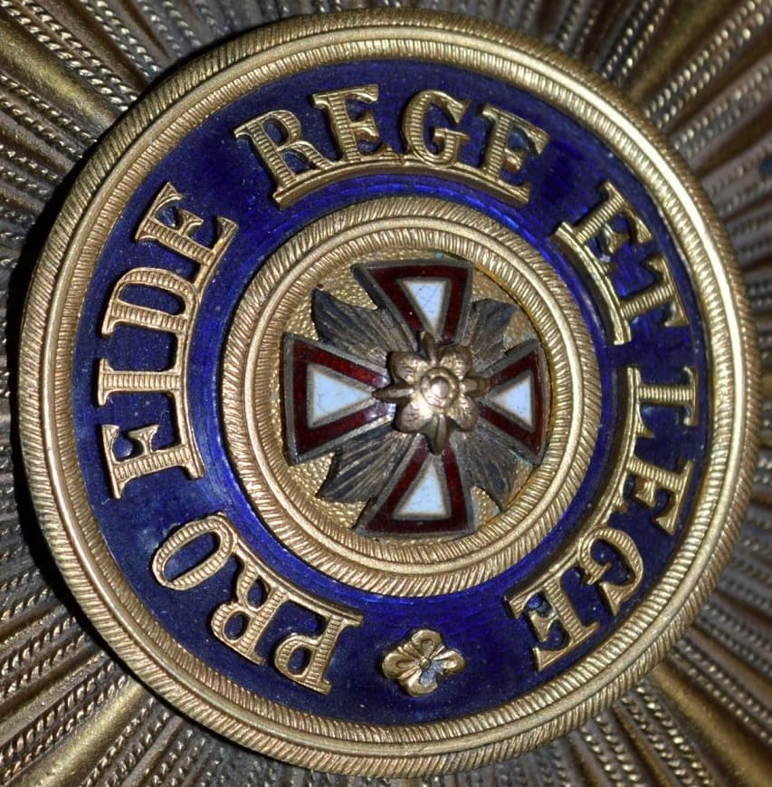 Fake Order of the  White Eagle breast star.jpg