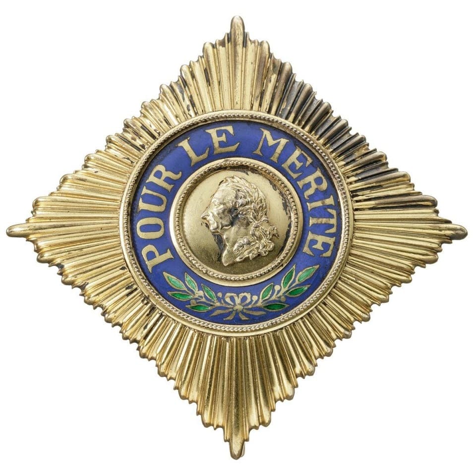 Fake Pour le Mérite Order breast star made by Godet, Berlin.jpg