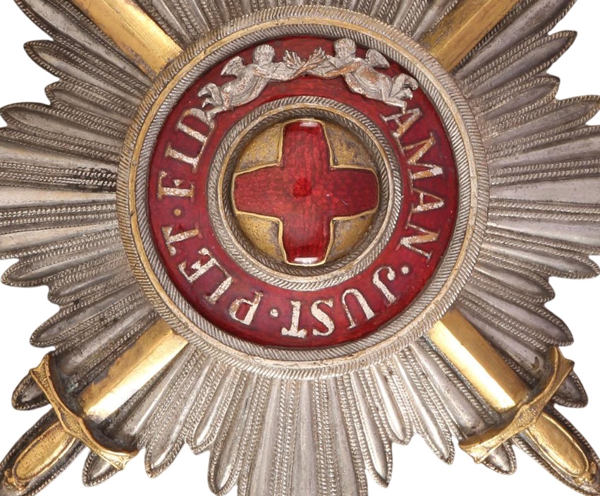 Fake Saint Anna order breast star  with swords in bronze.jpg Fake Saint Anna order breast star  with swords in bronze.jpg